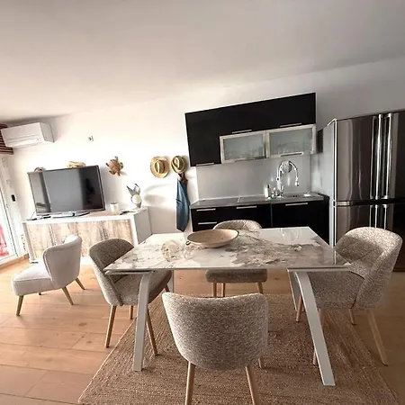 Apartment Le Cap Neree - Piscine Et Vue Saint-Raphael (Var)