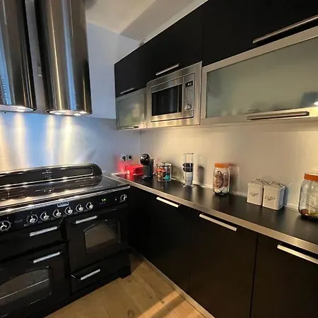 Le Cap Neree - Piscine Et Vue Saint-Raphael (Var)